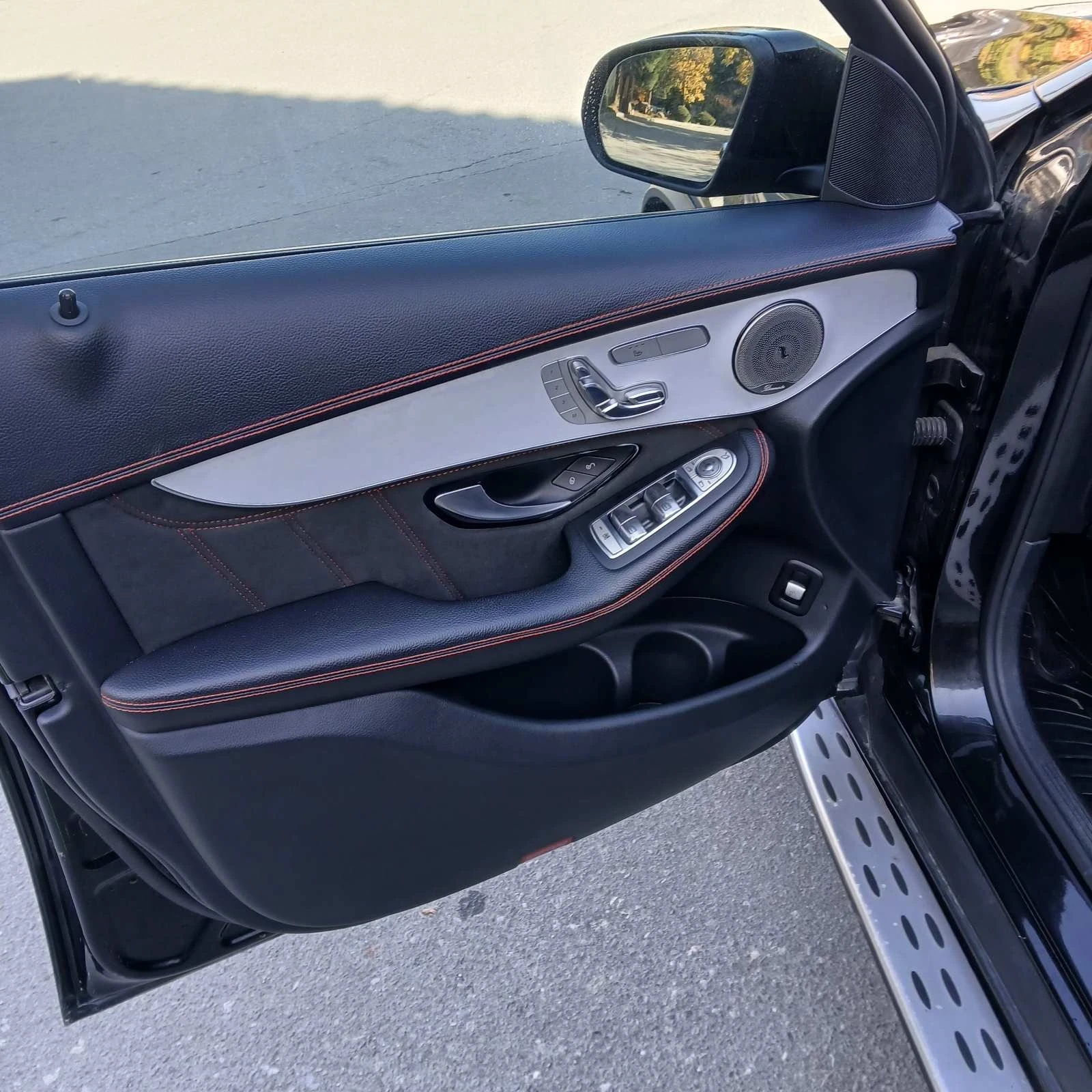 Mercedes-Benz GLC 43 AMG СПЕШНО 50000 ЛЕВА, снимка 8 - Автомобили и джипове - 53713564