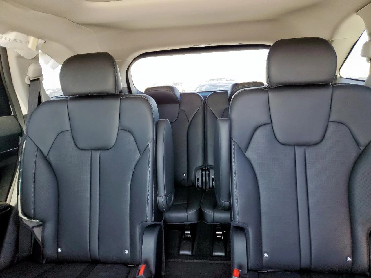 Kia Sorento * ЕХ* КОЖА* ПАНОРАМА* LED* NAVI* 6+ 1* , снимка 10 - Автомобили и джипове - 53755720