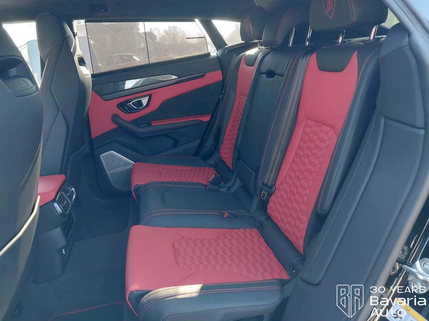 Lamborghini Urus B/O Sound Panorama Carbon Ceramic, снимка 9 - Автомобили и джипове - 53928297