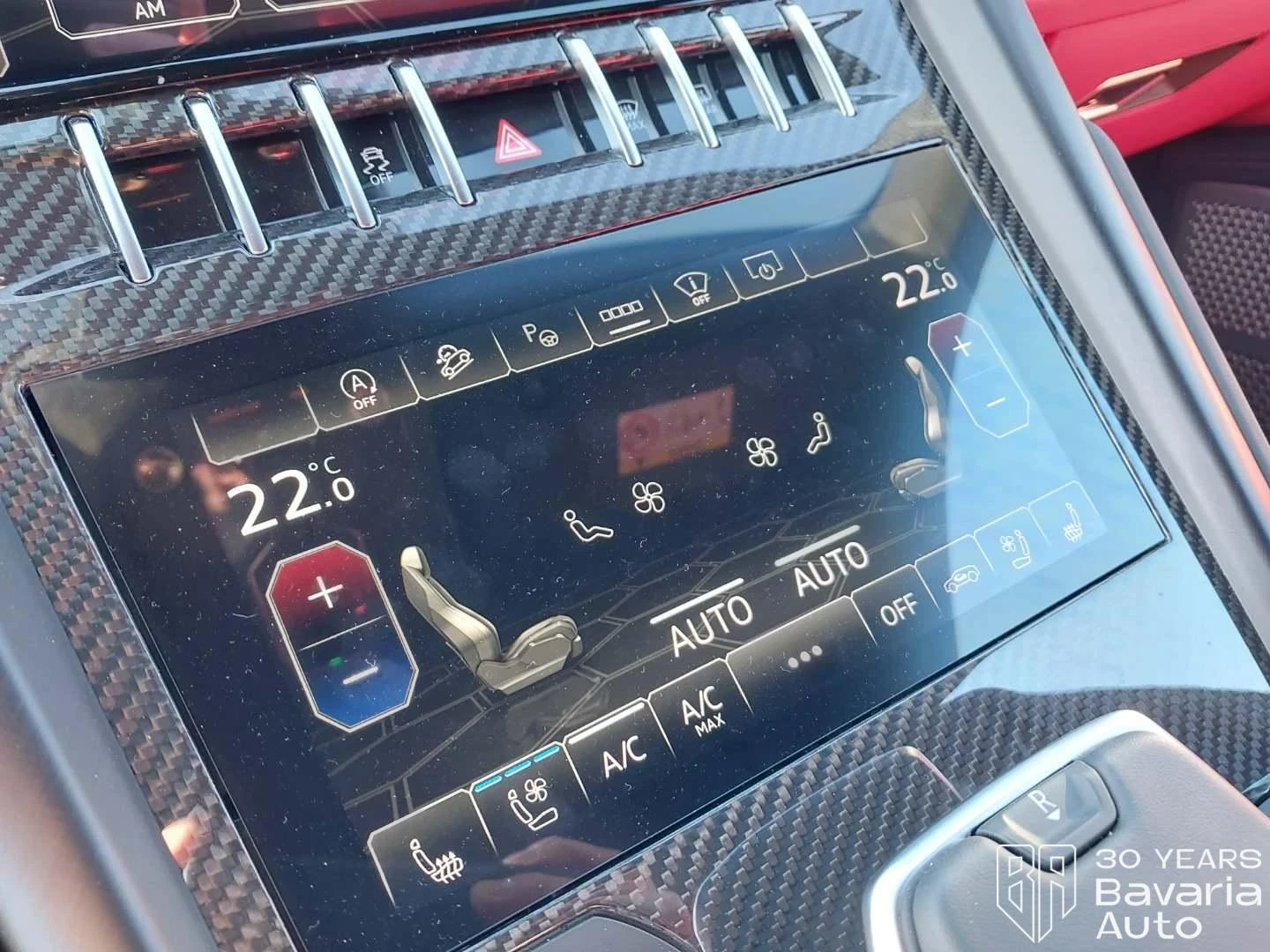 Lamborghini Urus B/O Sound Panorama Carbon Ceramic, снимка 12 - Автомобили и джипове - 53928297