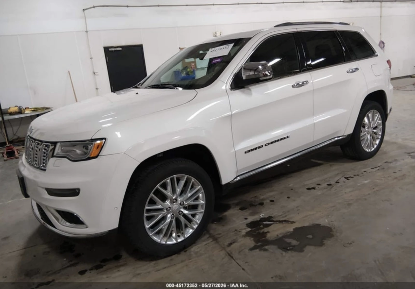 Jeep Grand cherokee АВТОКРЕДИТ* HARMAN/KARDON* ОБДУХВАНЕ* ДИСТРОНИК* , снимка 2 - Автомобили и джипове - 54838786