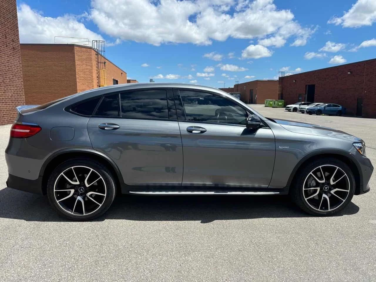 Mercedes-Benz GLC 43 AMG 4MATIC Coupe  CARFAX, снимка 4 - Автомобили и джипове - 54995812