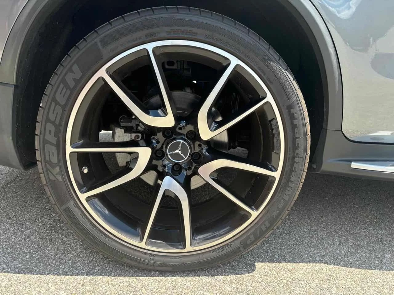 Mercedes-Benz GLC 43 AMG 4MATIC Coupe  CARFAX, снимка 9 - Автомобили и джипове - 54995812