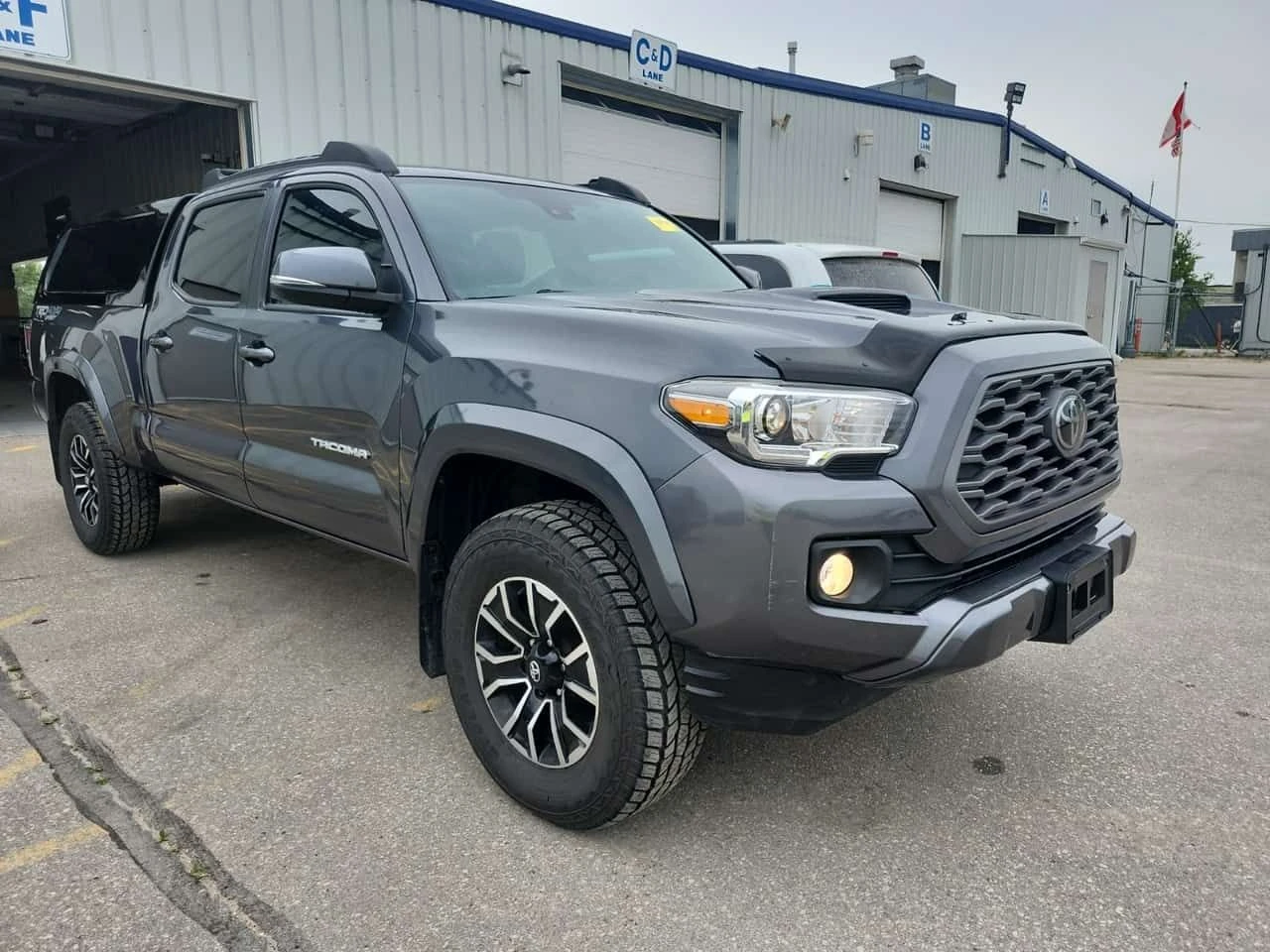 Toyota Tacoma | АВТОКРЕДИТ БЕЗ ПЪРВОНАЧАЛНА ВНОСКА | , снимка 2 - Автомобили и джипове - 55311116