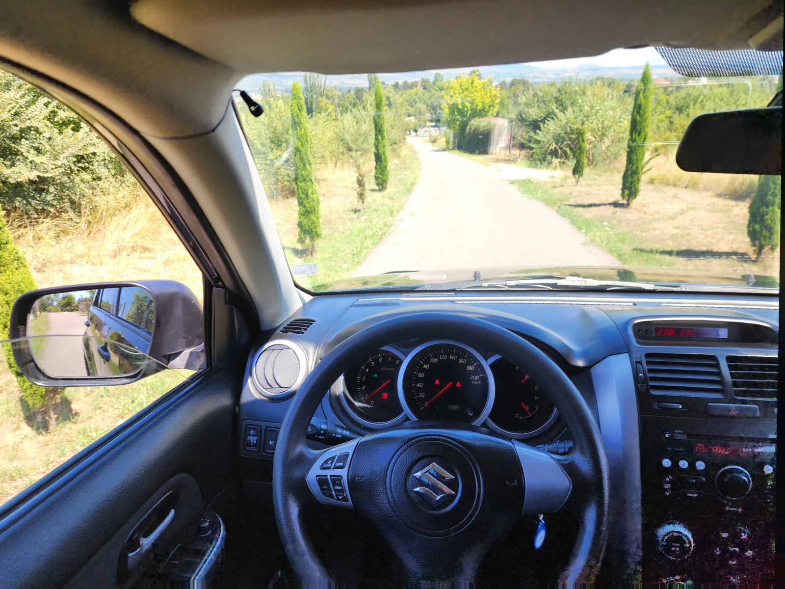 Suzuki Grand vitara, снимка 14 - Автомобили и джипове - 55544721