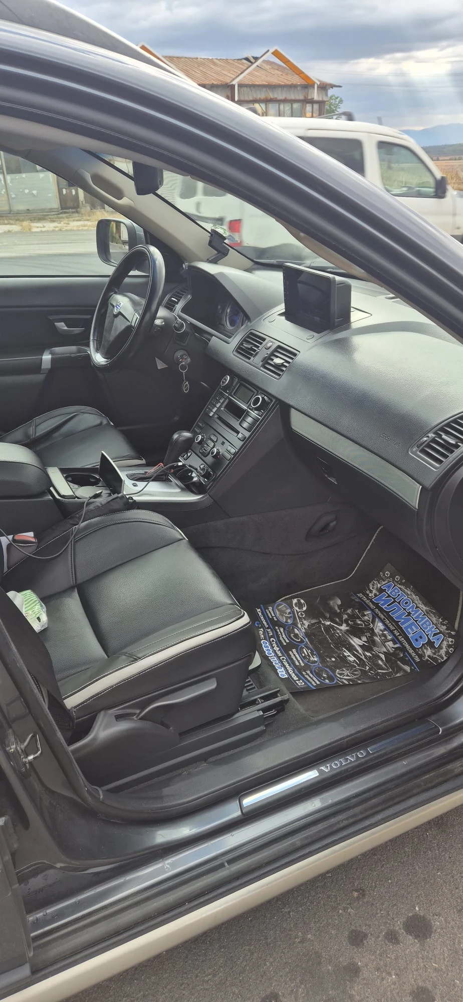 Volvo Xc90 2.4 D5 AWD, снимка 5 - Автомобили и джипове - 56610099