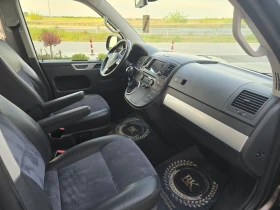 VW Multivan 2.0TDI/4X4/AVTOMAT/HIGHLINE-FUL-FUL-FUL, снимка 16