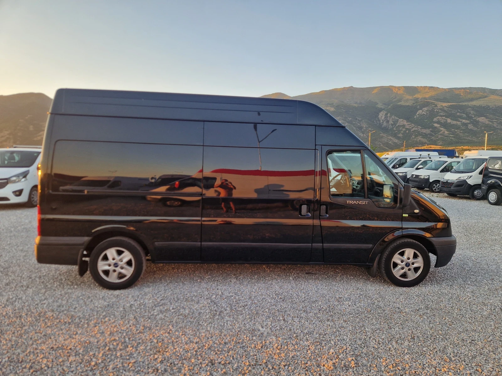 Ford Transit Maxxi - изображение 3