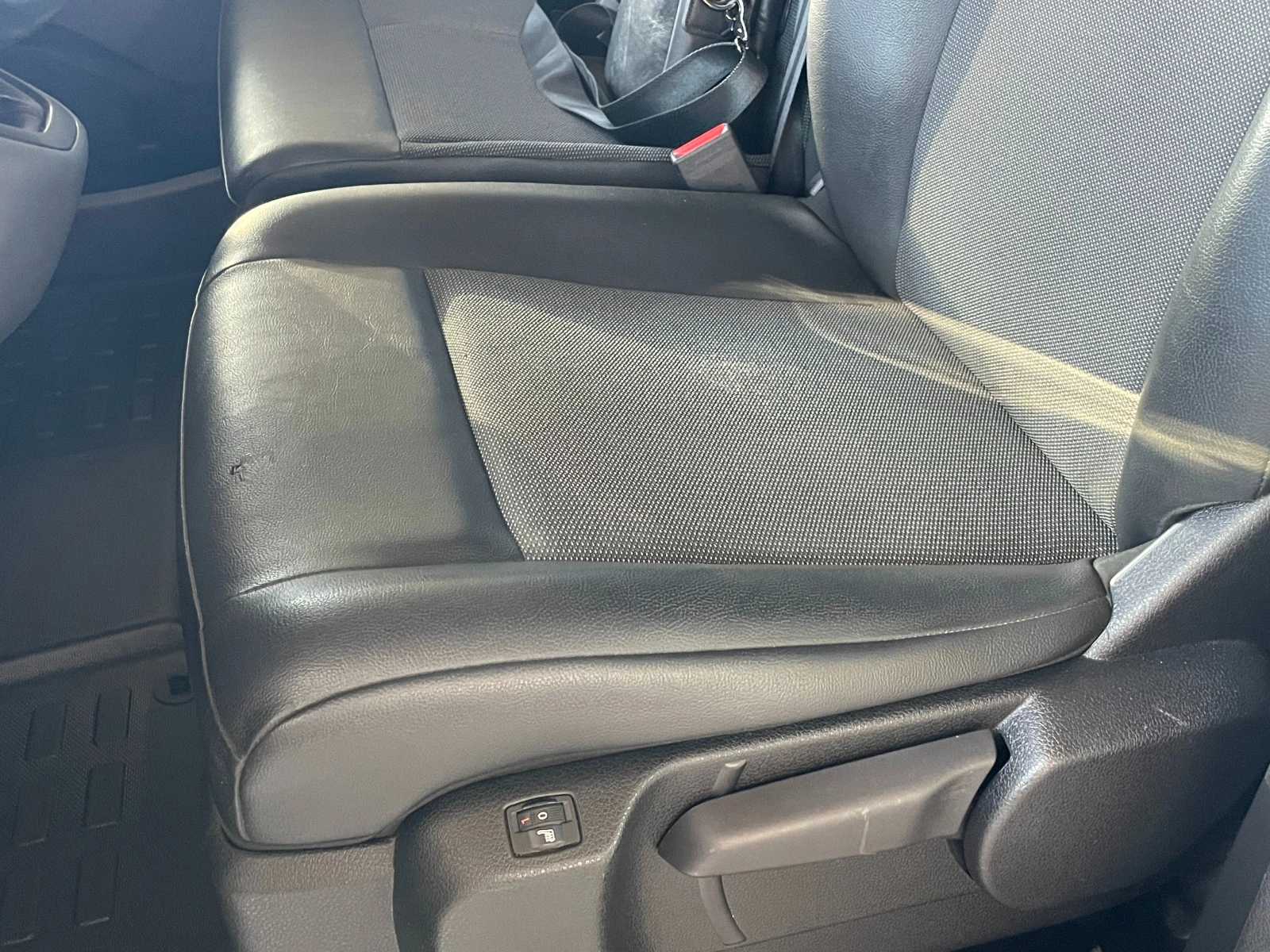 Opel Vivaro Edition-FUL-LED - изображение 8
