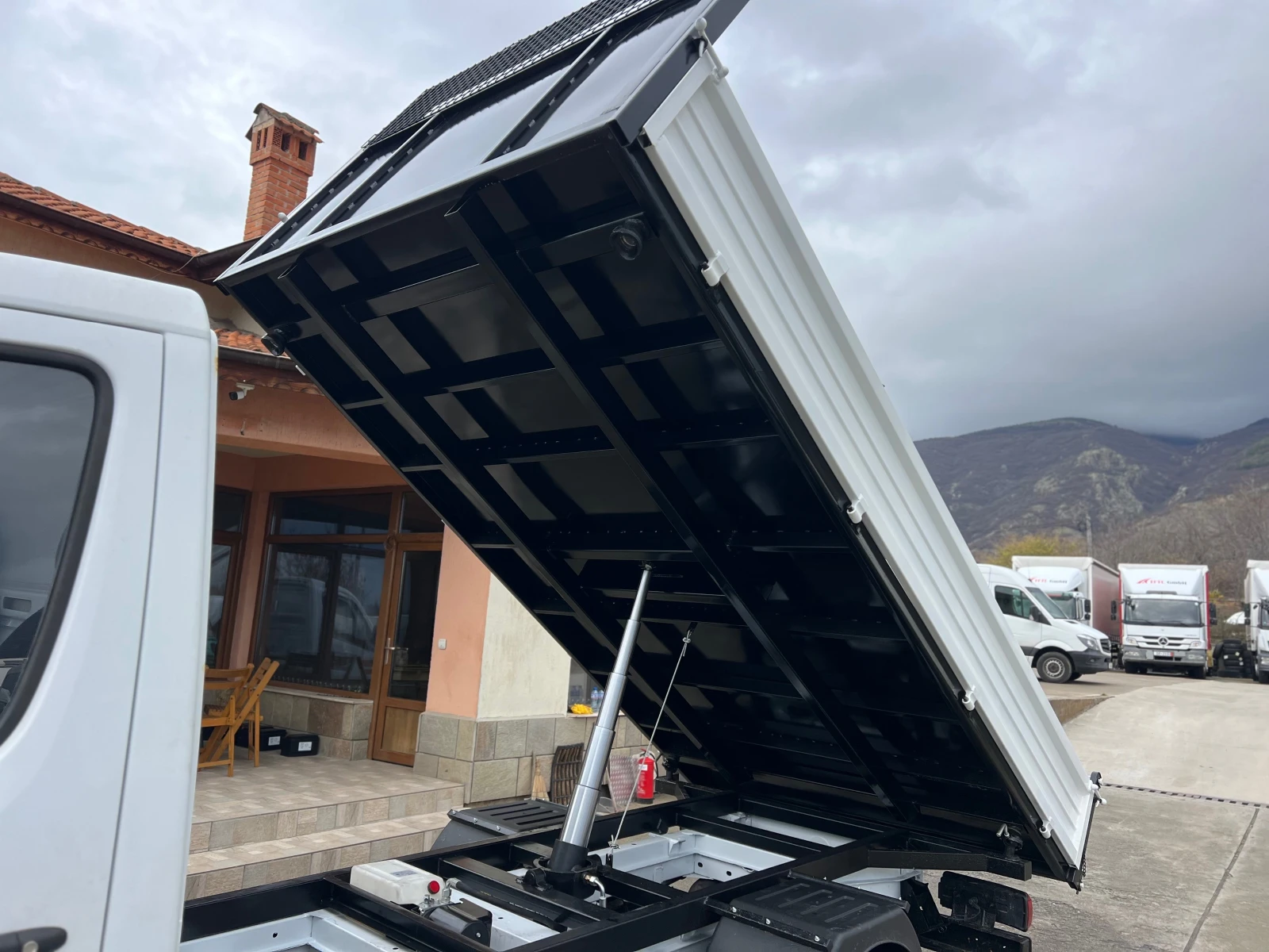 Mercedes-Benz Sprinter 513 САМОСВАЛ , 3, 80м , КЛИМА   - изображение 6