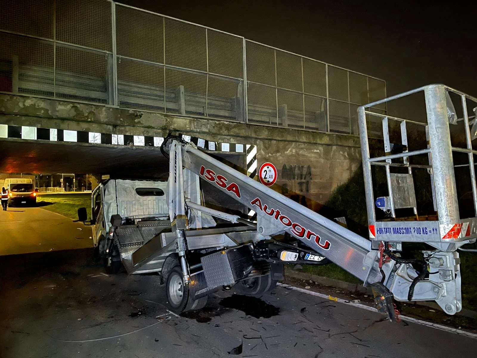 Nissan Capstar 2.5-120кс-НА ЧАСТИ - изображение 3