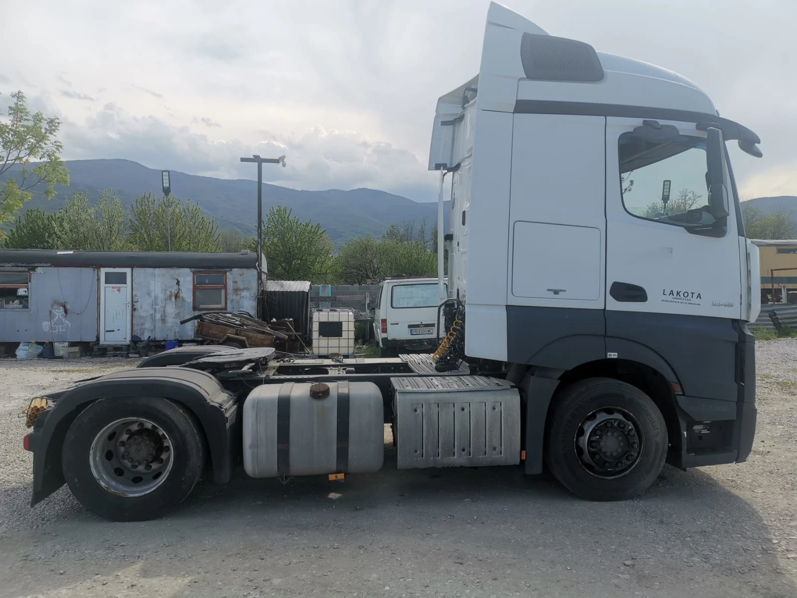 Mercedes-Benz Actros 1845 - изображение 9