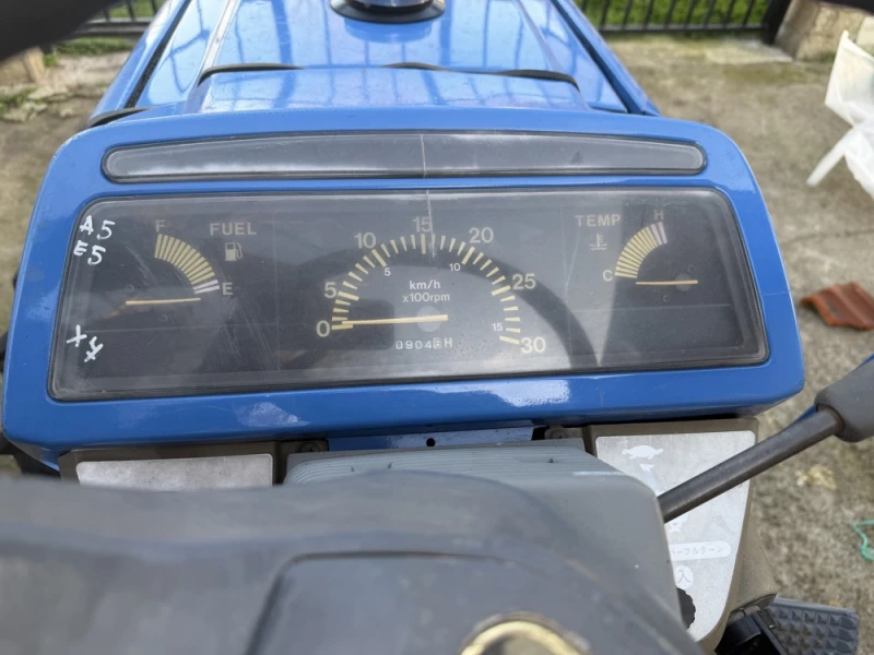 Трактор ISEKI SIAL 223, снимка 4 - Селскостопанска техника - 52791528