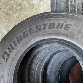 Гуми, снимка 8