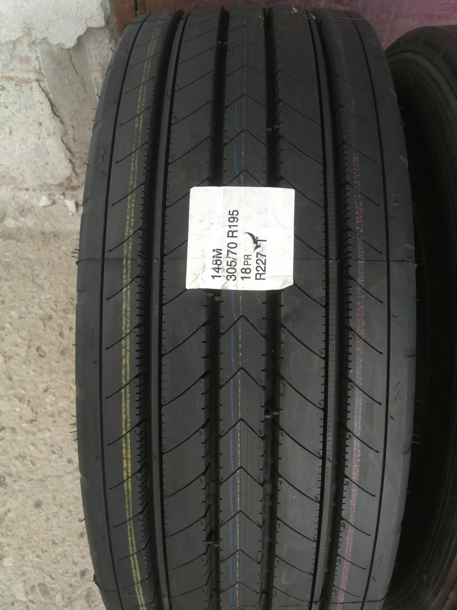  305/70R19.5 | Mobile.bg   5