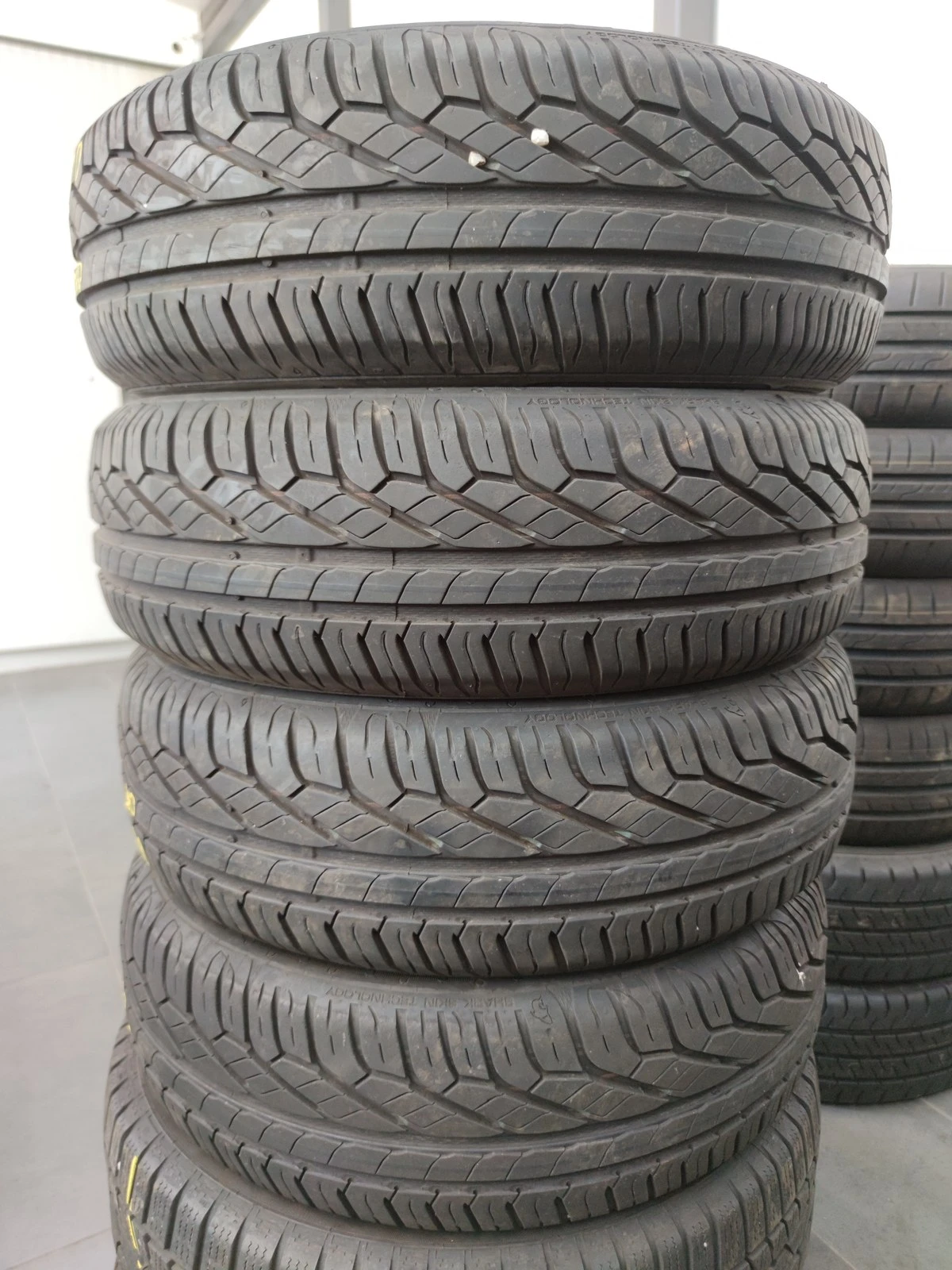 Гуми Летни 185/65R15, снимка 5 - Гуми и джанти - 56664499