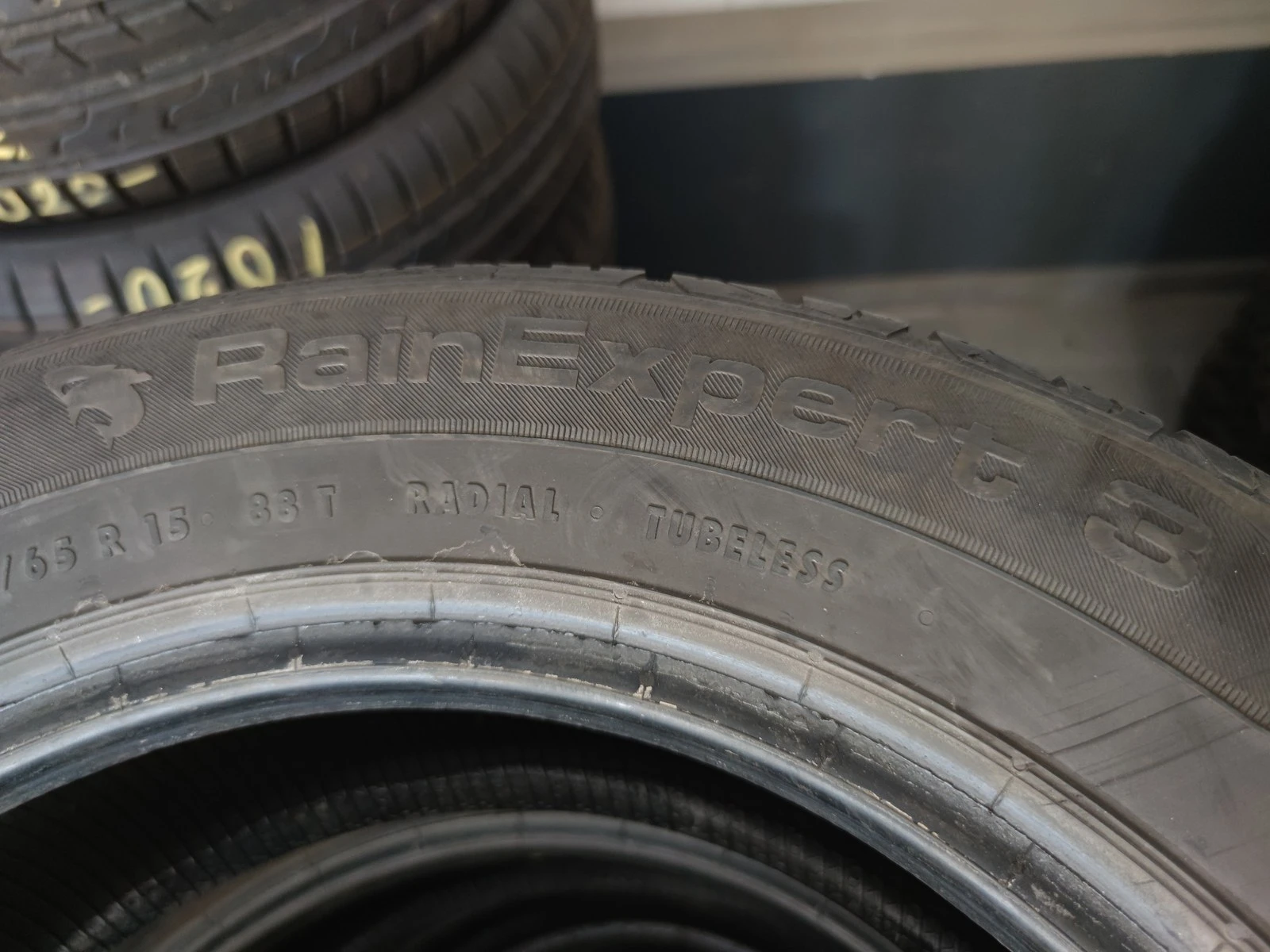 Гуми Летни 185/65R15, снимка 6 - Гуми и джанти - 56664499