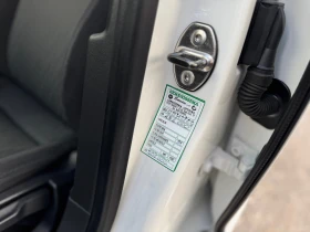 Seat Leon 1.6TDI * AUTOMATIC * NAVI, снимка 13