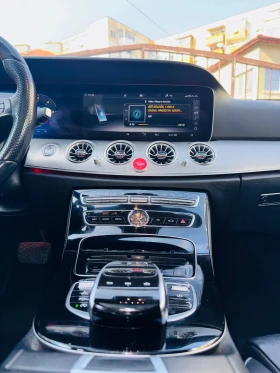 Mercedes-Benz E 220, снимка 10