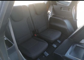 Kia Carens, снимка 12