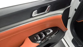 Kia K5, снимка 17