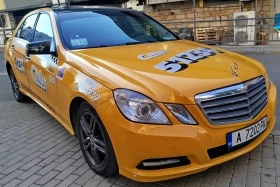 Обява за продажба на Mercedes-Benz E 200 2000CDI ~15 000 лв. - изображение 1