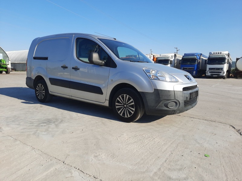 Peugeot Partner Макси База, снимка 2 - Автомобили и джипове - 46286465