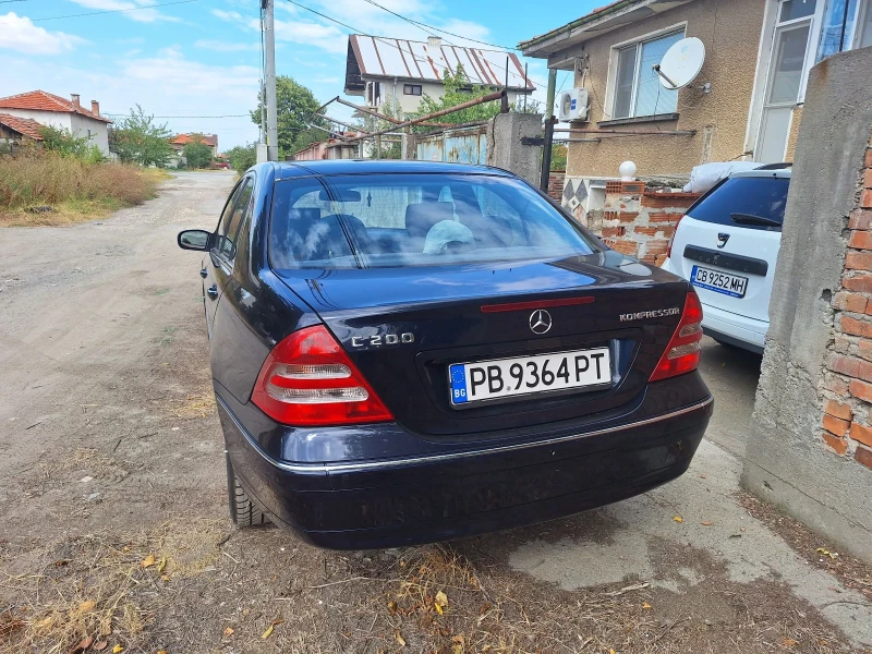 Mercedes-Benz C 200 Компресор , снимка 11 - Автомобили и джипове - 47558550