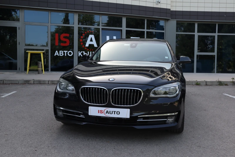 BMW 740 Xdrive/Comfort/Face/подгрев, снимка 2 - Автомобили и джипове - 48066383