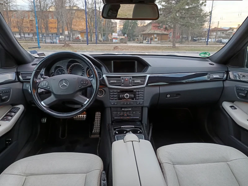 Mercedes-Benz E 350, снимка 3 - Автомобили и джипове - 48849921