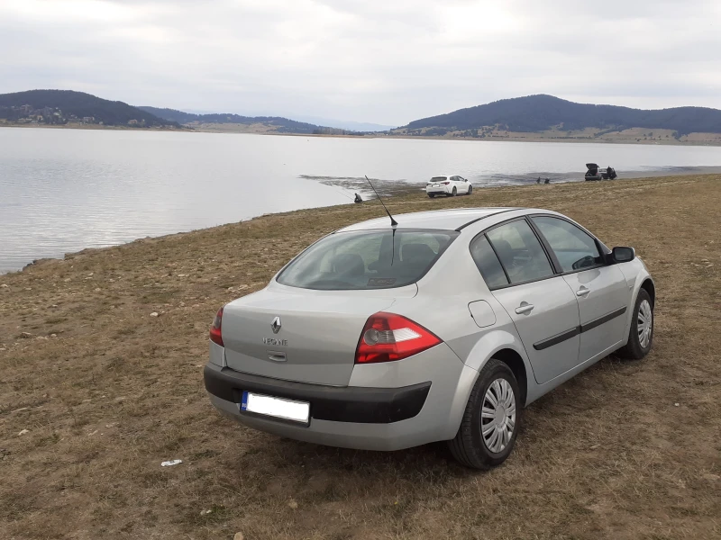 Renault Megane, снимка 4 - Автомобили и джипове - 49339552