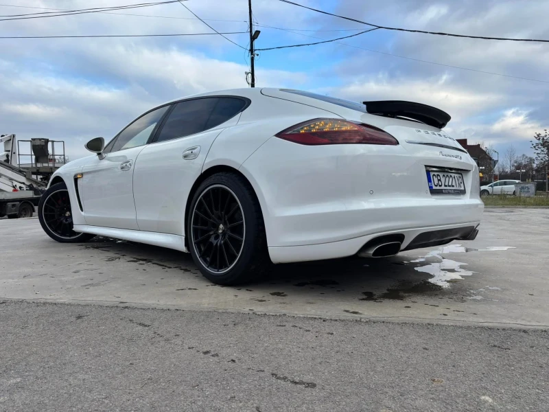 Porsche Panamera GTS 3.6 V6 300kc 2012г Сменени Вериги , снимка 4 - Автомобили и джипове - 49536075