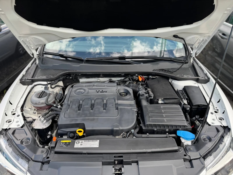Seat Leon 1.6TDI * AUTOMATIC * NAVI, снимка 14 - Автомобили и джипове - 50496093