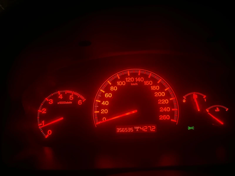 Honda Accord 2.2 i-CTDi , снимка 16 - Автомобили и джипове - 51468232