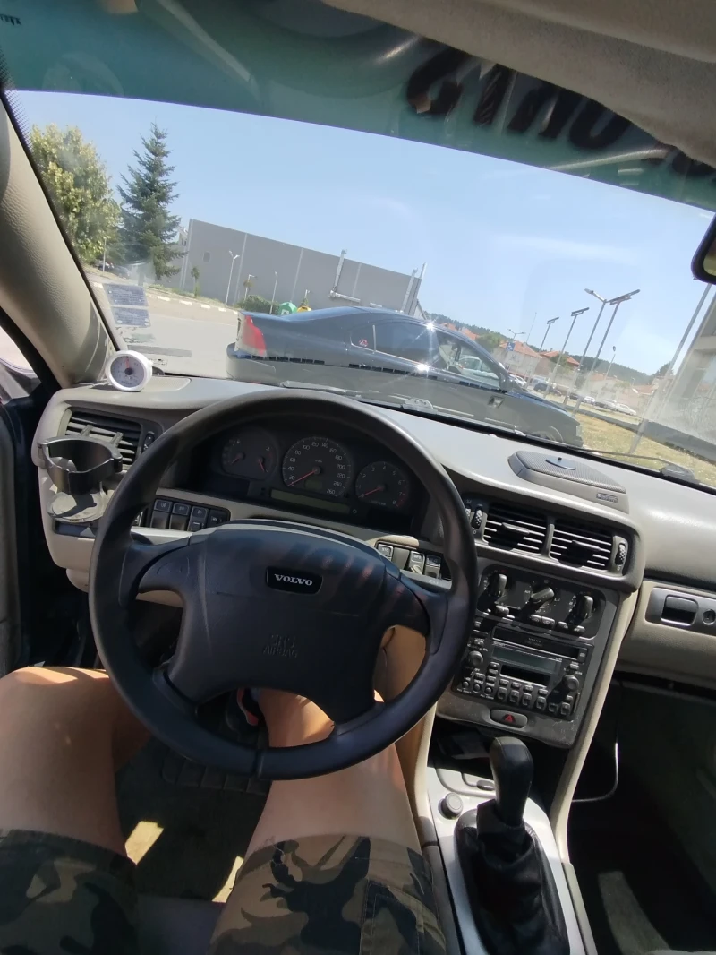 Volvo C70 2.0T, снимка 9 - Автомобили и джипове - 52660626