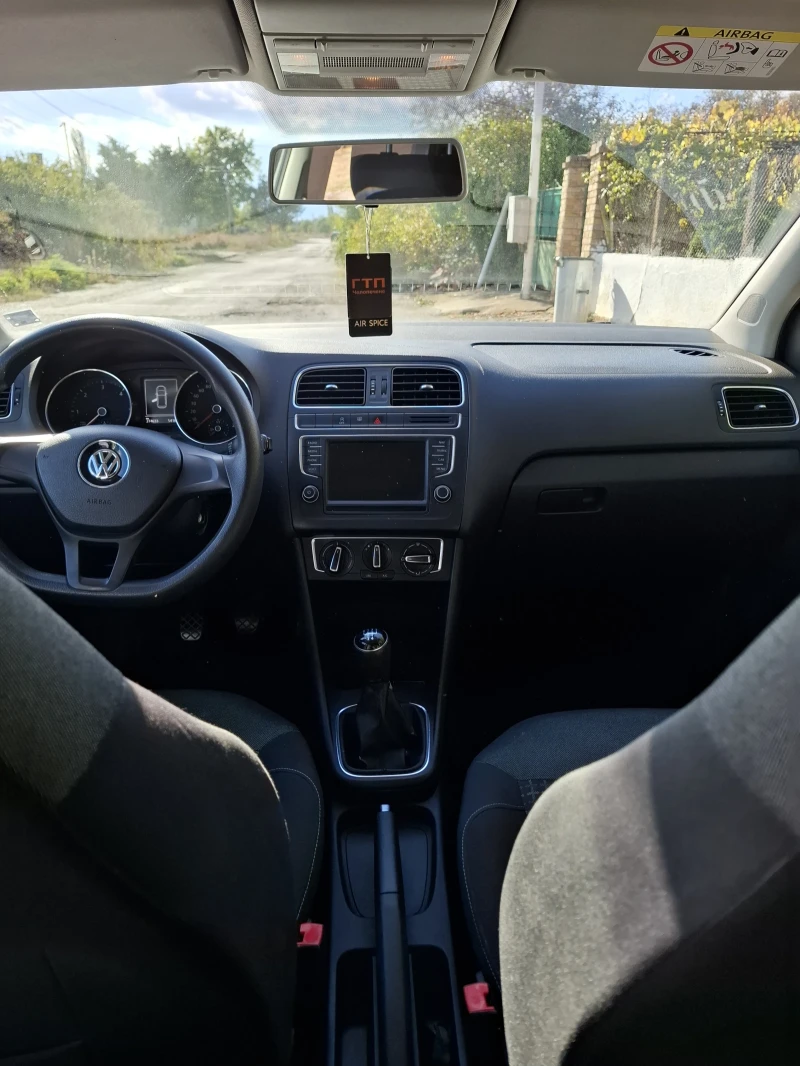 VW Polo, снимка 7 - Автомобили и джипове - 52021737