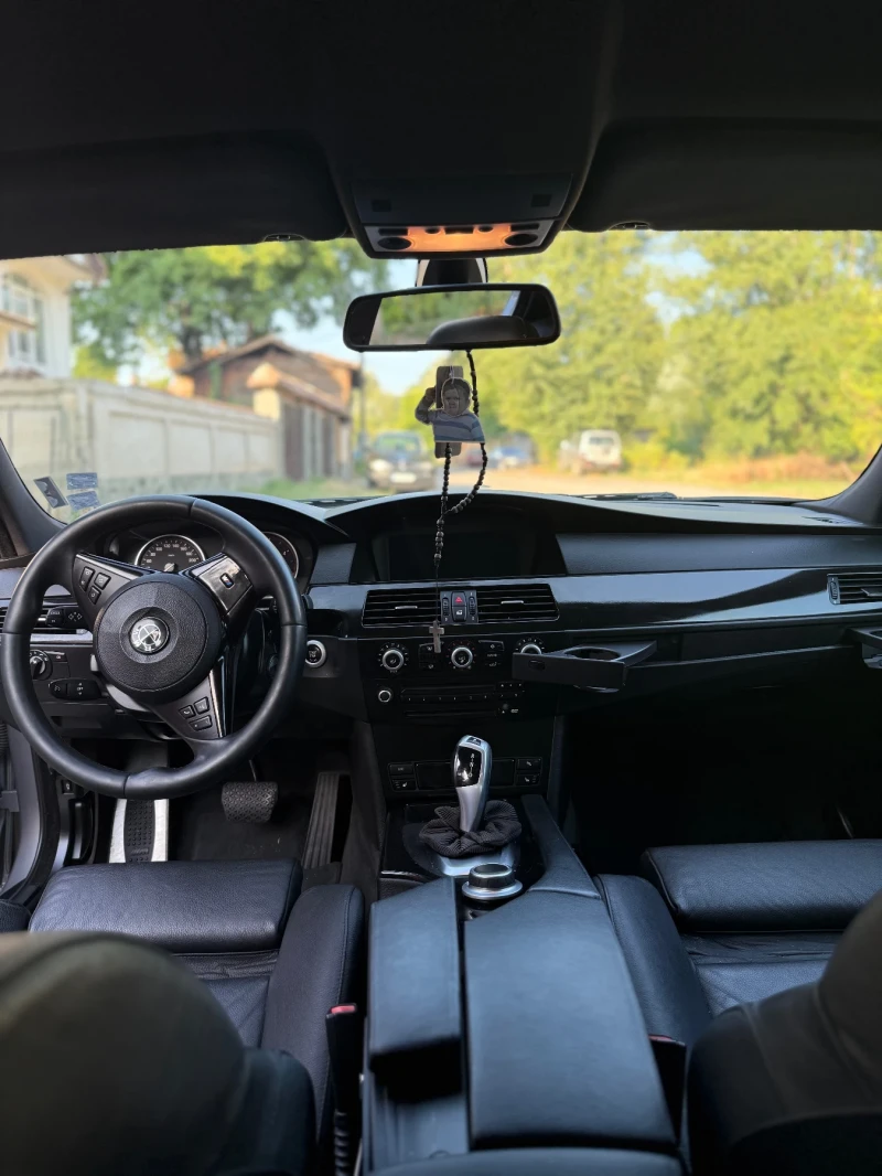 BMW 530, снимка 8 - Автомобили и джипове - 52198259