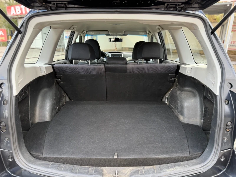 Subaru Forester 2.0i AWD, снимка 10 - Автомобили и джипове - 52394781