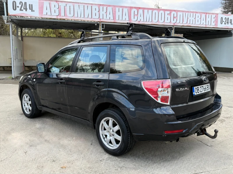 Subaru Forester 2.0i AWD, снимка 6 - Автомобили и джипове - 52394781