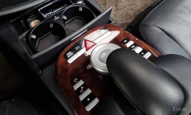 Mercedes-Benz S 550, снимка 12 - Автомобили и джипове - 52772360