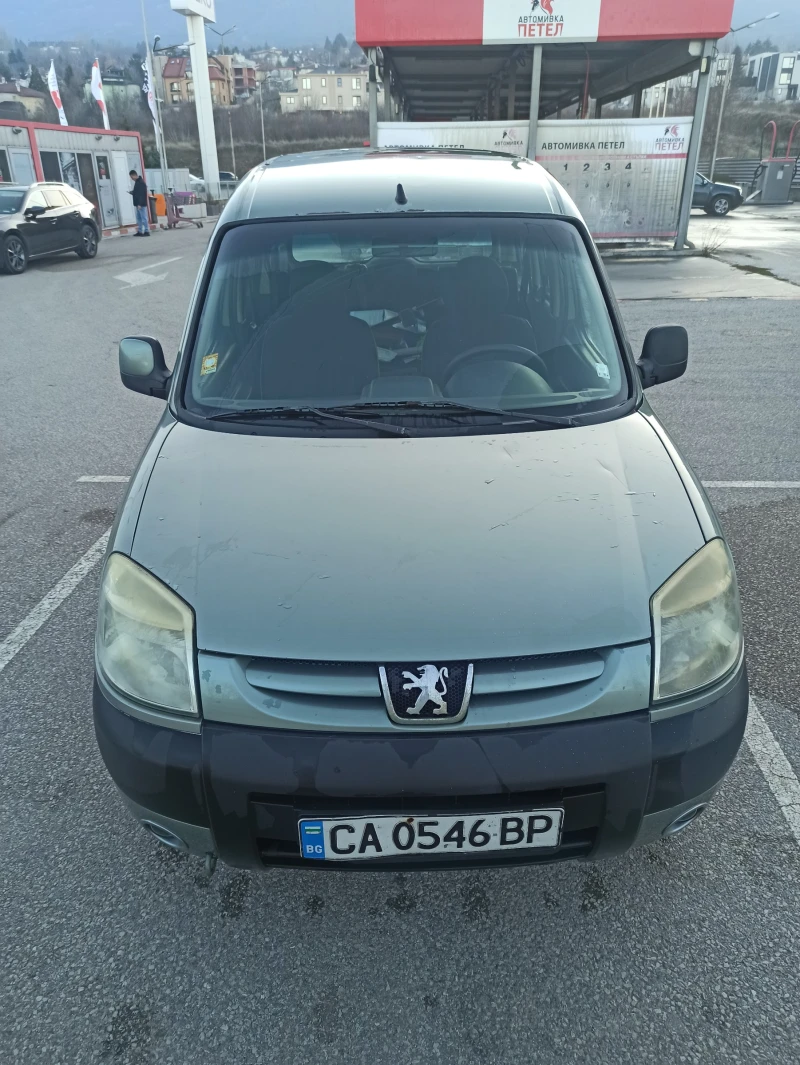 Peugeot Partner, снимка 3 - Автомобили и джипове - 52806145