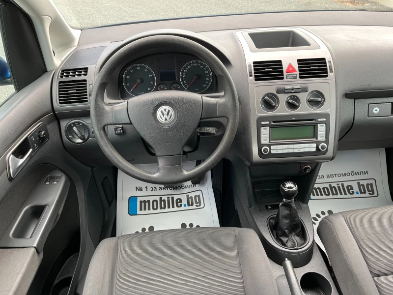 VW Touran 1.6i-Газов Инжекцион, снимка 10 - Автомобили и джипове - 52845546