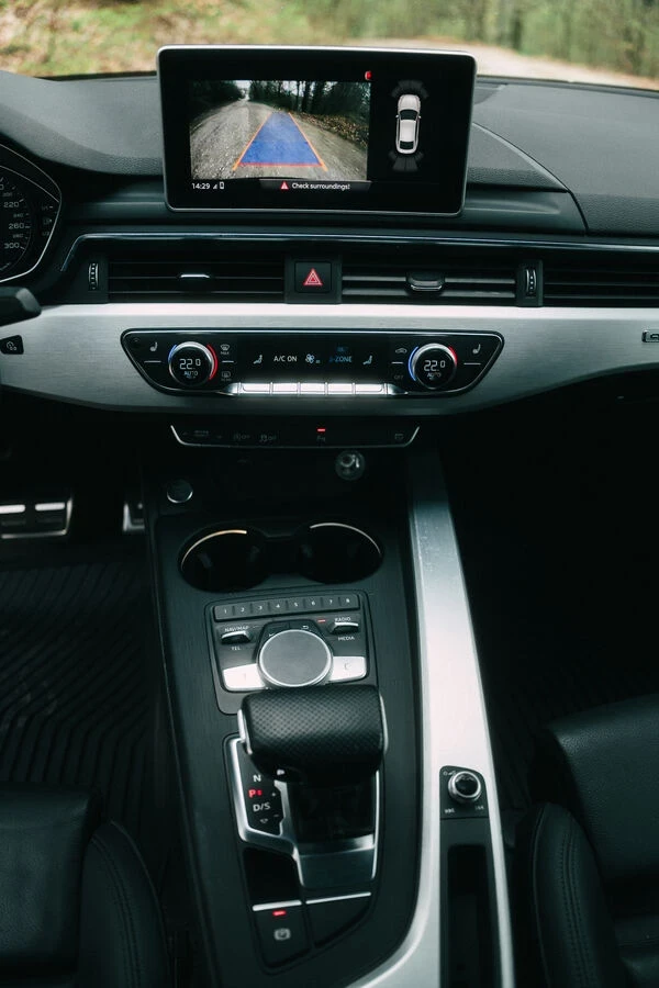 Audi A5, снимка 10 - Автомобили и джипове - 54360419