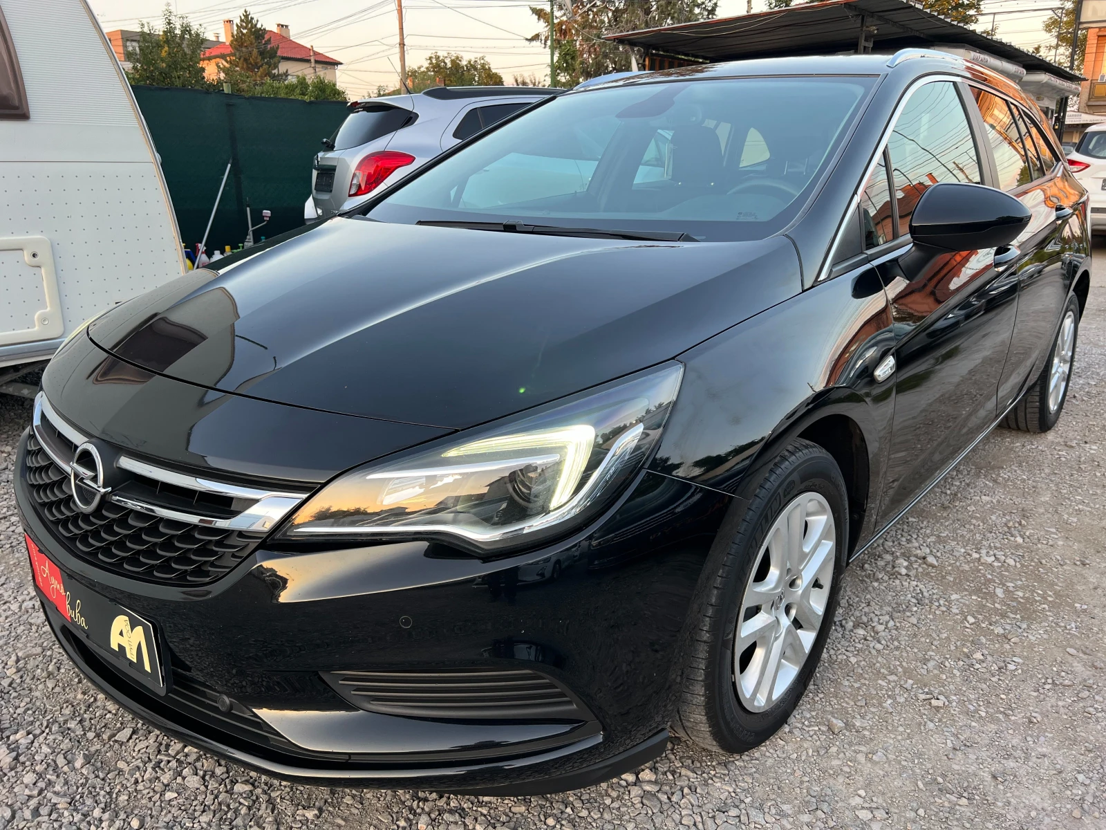 Opel Astra 1.6CDTi EURO 6/НАВИГАЦИЯ/Парктроници/ТОП СЪСТОЯНИЕ, снимка 1