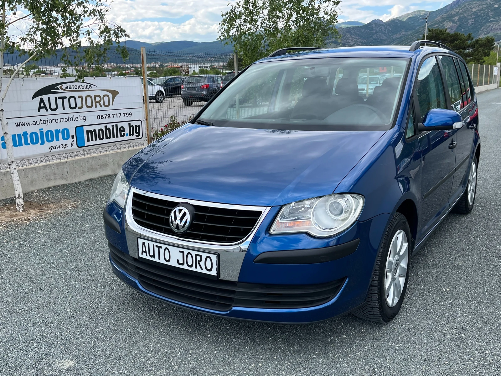 VW Touran 1.6i-Газов Инжекцион, снимка 1