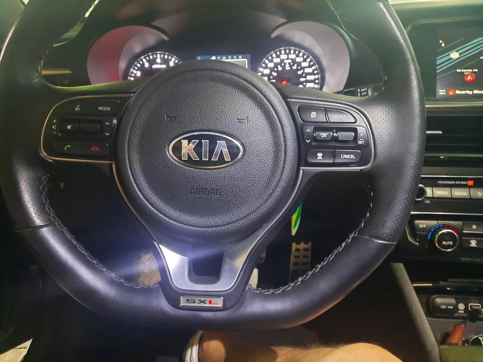 Kia Optima SXL Turbo PANORAMA - изображение 10