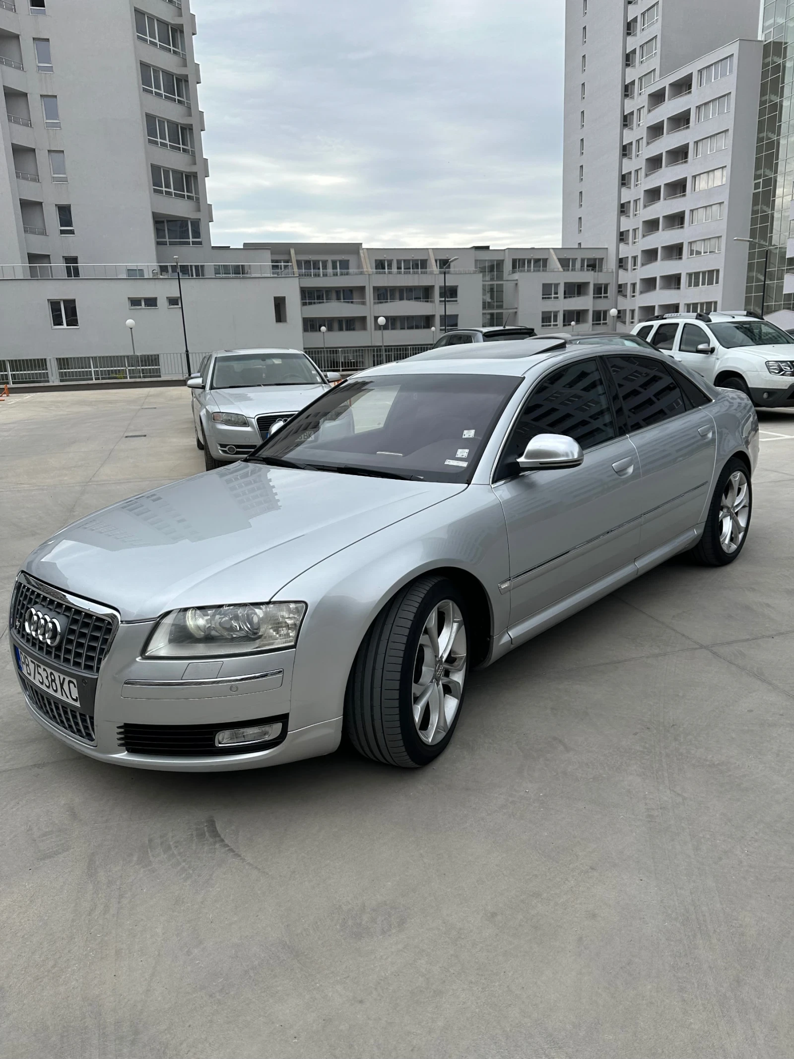 Audi A8 4.2i - изображение 3