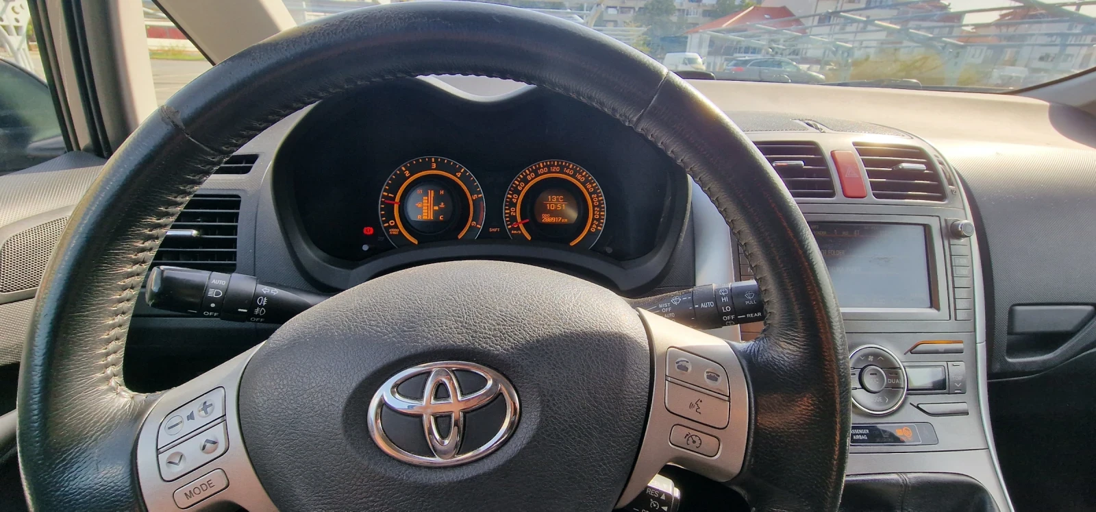 Toyota Auris 2.0 D4D 126 keyless  - изображение 6