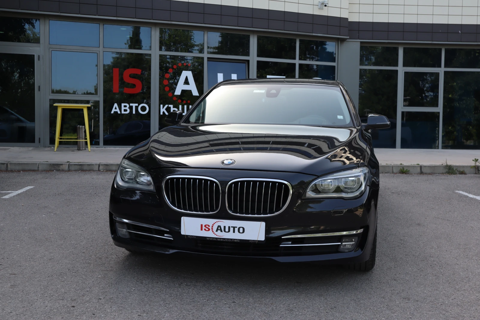 BMW 740 Xdrive/Comfort/Face/подгрев - изображение 2