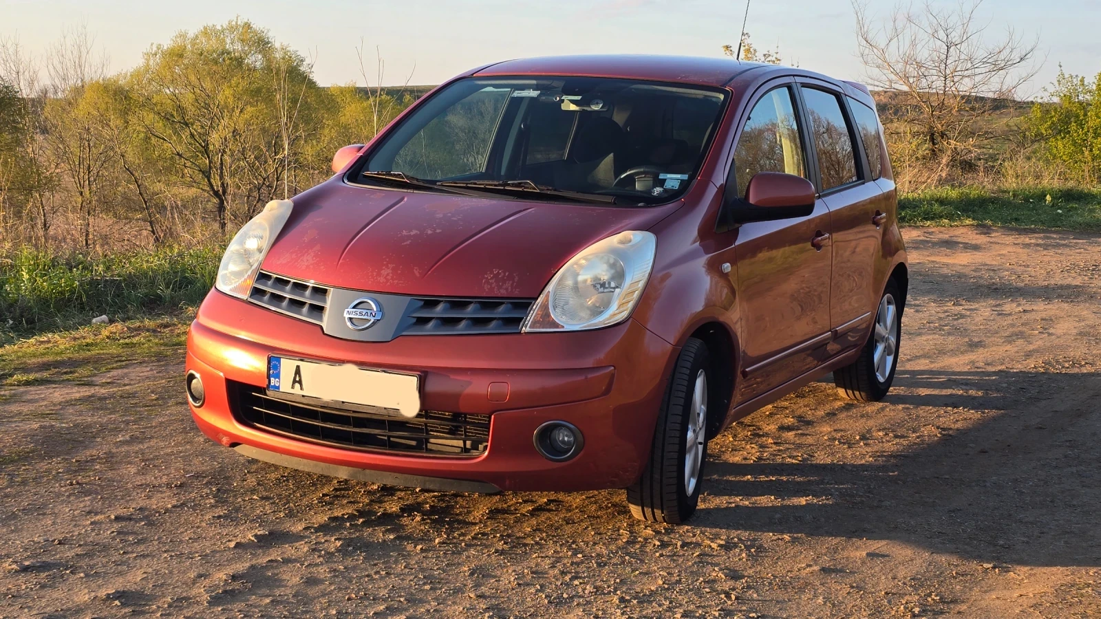 Nissan Note 1.4 LPG - изображение 10